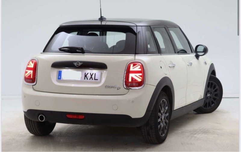 MINI Cooper 2019 - foto 1