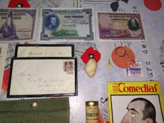 Lote antigüedades Billetes Documentos Militar Lata