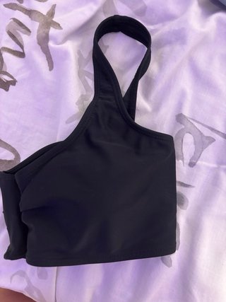 Top de bikini negro