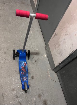 Patinete Spiderman 3 ruedas