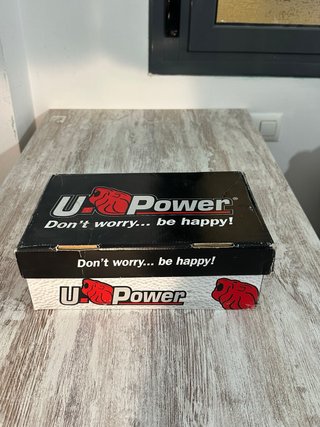 Zapatos de seguridad U-Power grises y verdes