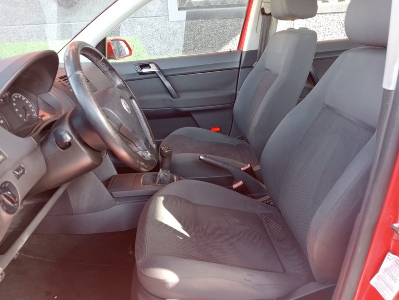 Volkswagen Polo 2008, foto 10