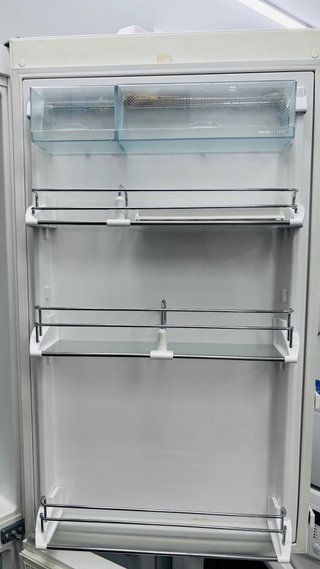 Nevera Liebherr Blanca