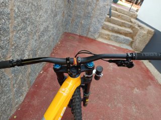 Mondraker Summum R 2025