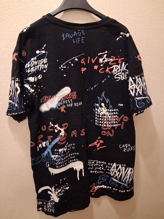 Camiseta BLACK SQUAD Estampado Graffiti Talla M
