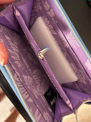 Cartera Disney Stitch Flores nueva, sin estrenar