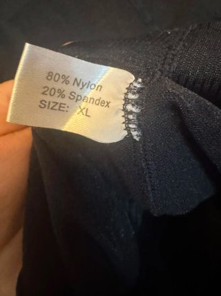 Camiseta deportiva negra ajustable mujer sin marca