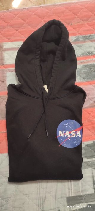 Sudaderas variadas precio por unidad5€