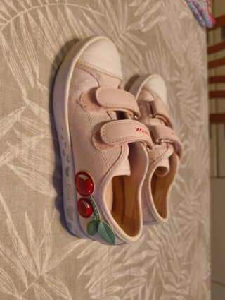 Scarpe Geox 30 bimba rosa ciliegie