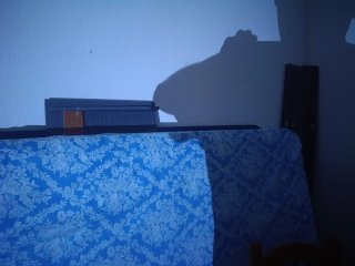 Cómoda y espejo dormitorio ,dos mesitas de noche ,