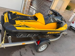 Sea-Doo GTR 230 CV Amarillo/Negro