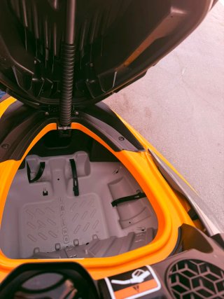 Sea-Doo GTR 230 CV Amarillo/Negro