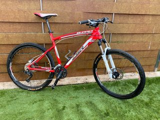 Bicicleta Montaña B-Pro ZS1. Frenos de disco