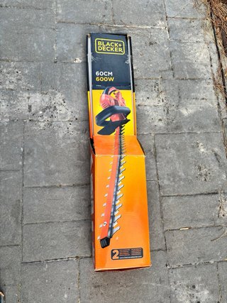Cortasetos Eléctrico Black+Decker