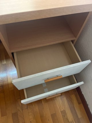 Mesa de escritorio rectangular con 2 cajones