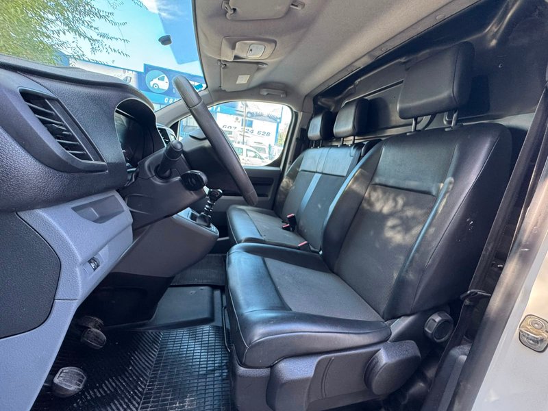 Opel Vivaro 2021, foto 4