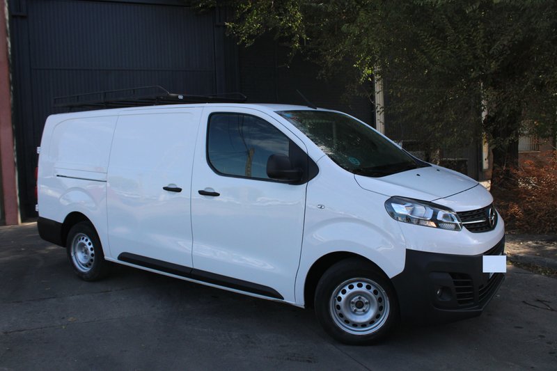 Opel Vivaro 2021, foto 2