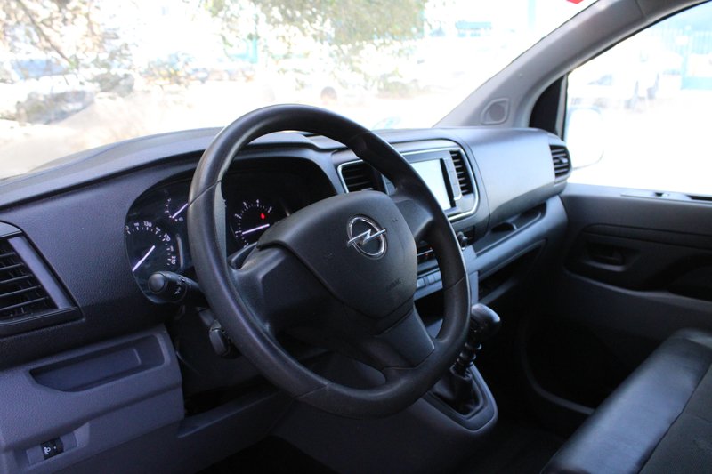 Opel Vivaro 2021, foto 3