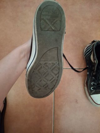 Scarpe Converse All Star alte con borchie rock
