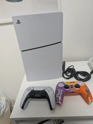 Consola PlayStation 5 + 2 Mandos