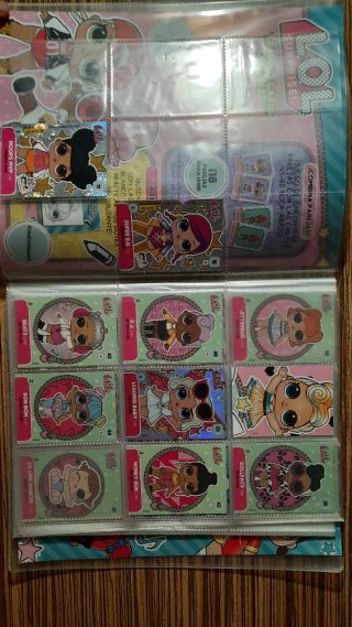 Álbum Cromos Panini LOL Surprise Oficial