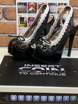 Sandalias de tacón de exposición