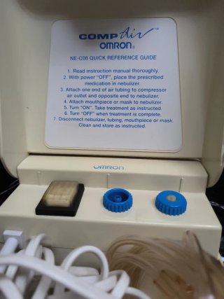CompAir Omron NE-C08 Nebulizador