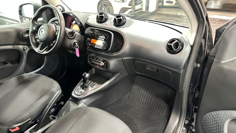 smart Fortwo 2021, foto 10