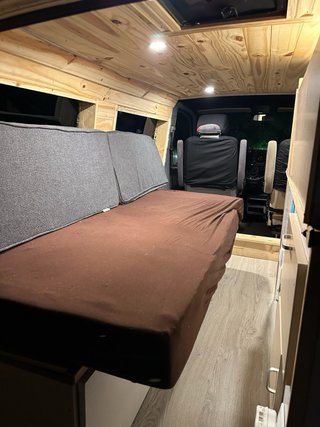 Mercedes Camperizada – Homologada + PlacaSolar