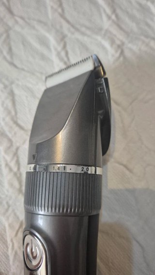 Máquina Cortapelo y Afeitadora Eléctrica