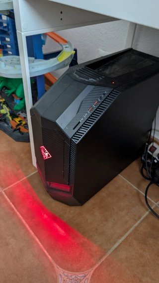 Monitor Gamer ASUS y PC Gamer ( HP OMEN)
