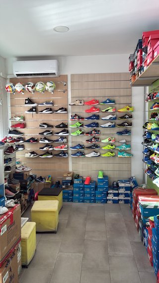 Mobiliario Tienda Deportiva