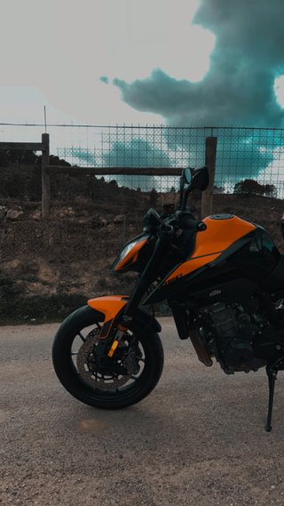 KTM 890 Duke L 2021 Naked Naranja Negra