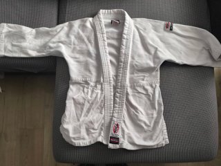 Judogui NKL Blanco talla 130cm  Kimono talla 150.