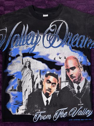 Camiseta Valley Dreams Negra y Azul