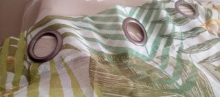 4 Cortinas con estampado tropical
