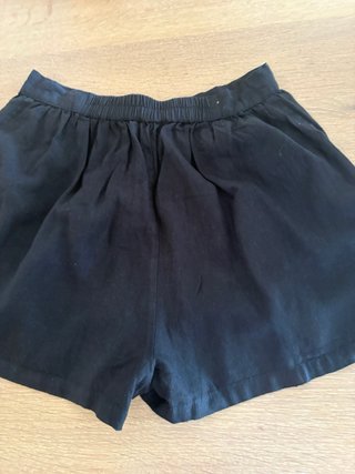 Tala shorts negros de lino