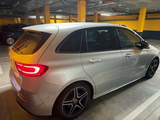 Mercedes-Benz Clase B200d AMG Line