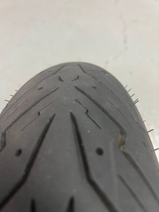 Cubierta Pirelli Angel Scooter 120/80-14 58P
