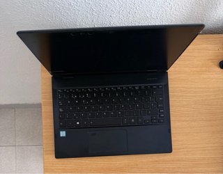 Portátil Toshiba i7 SSD Táctil 2 en 1 tactil