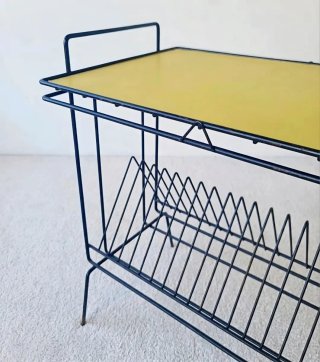Mesa auxiliar estilo POP 2 colores | Francia 70s