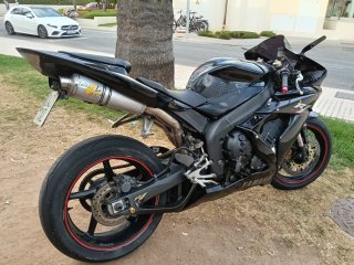 Yamaha R1 2005 Negra