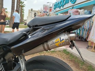 Yamaha R1 2005 Negra