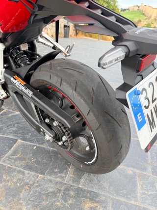 Honda CBR 650 R E-Clutch