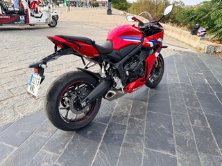 Honda CBR 650 R E-Clutch