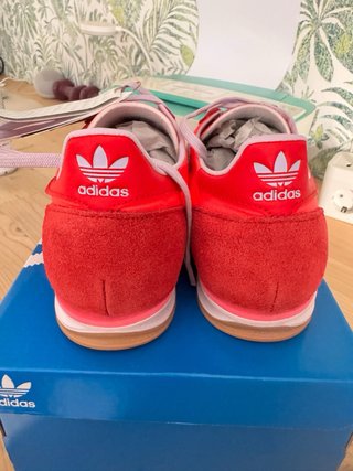Zapatillas Adidas SL72. Nuevas.