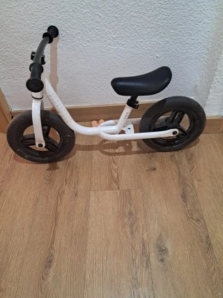 Bicicleta infantil sin pedales