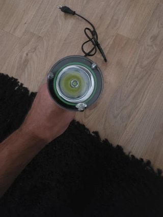 Linterna LED T6 Subacuática + Cargador