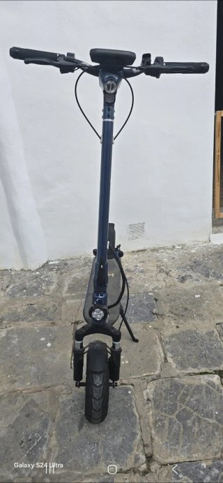 Patinete Eléctrico Azul