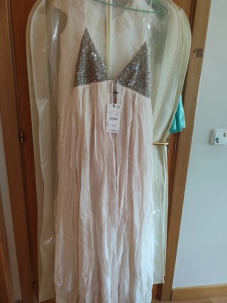 Vestido Zara lentejuelas beige y plateado XL